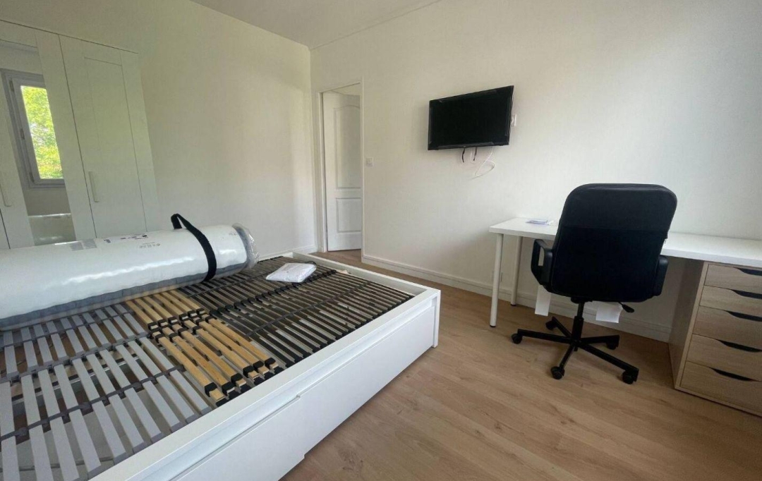 Annonces DRANCY : Appartement | LA COURNEUVE (93120) | 12 m2 | 620 € 