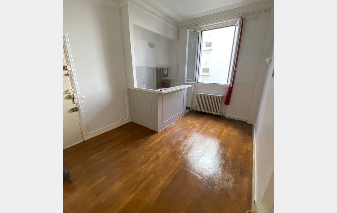 Annonces DRANCY : Appartement | CHARENTON-LE-PONT (94220) | 30 m2 | 1 150 € 