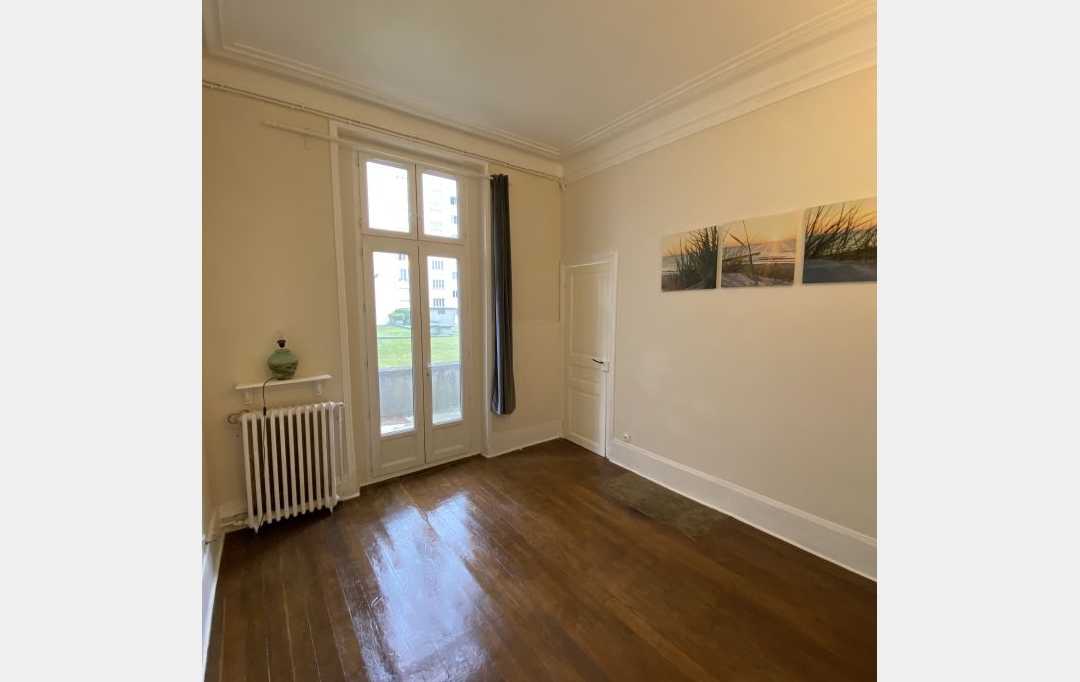 Annonces DRANCY : Appartement | CHARENTON-LE-PONT (94220) | 30 m2 | 1 150 € 